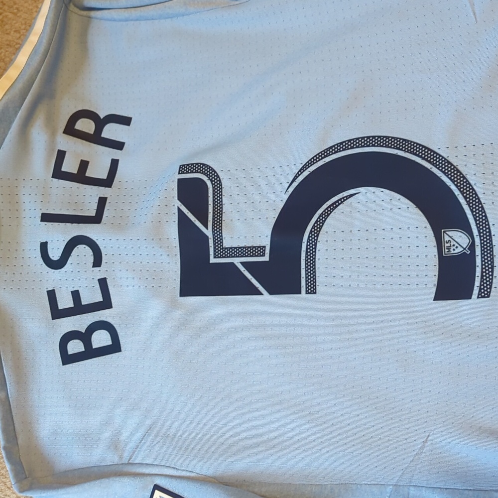 Mens Adidas 2016 Sporting Kansas City Matt Besler #5 jersey size small - Picture 3 of 7